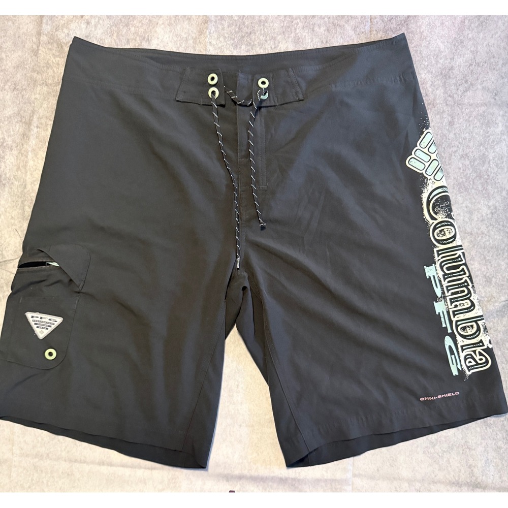 Columbia PFG Omni-Shield Board Shorts Mens 38 Black Fishing Swim Trunks Graphic